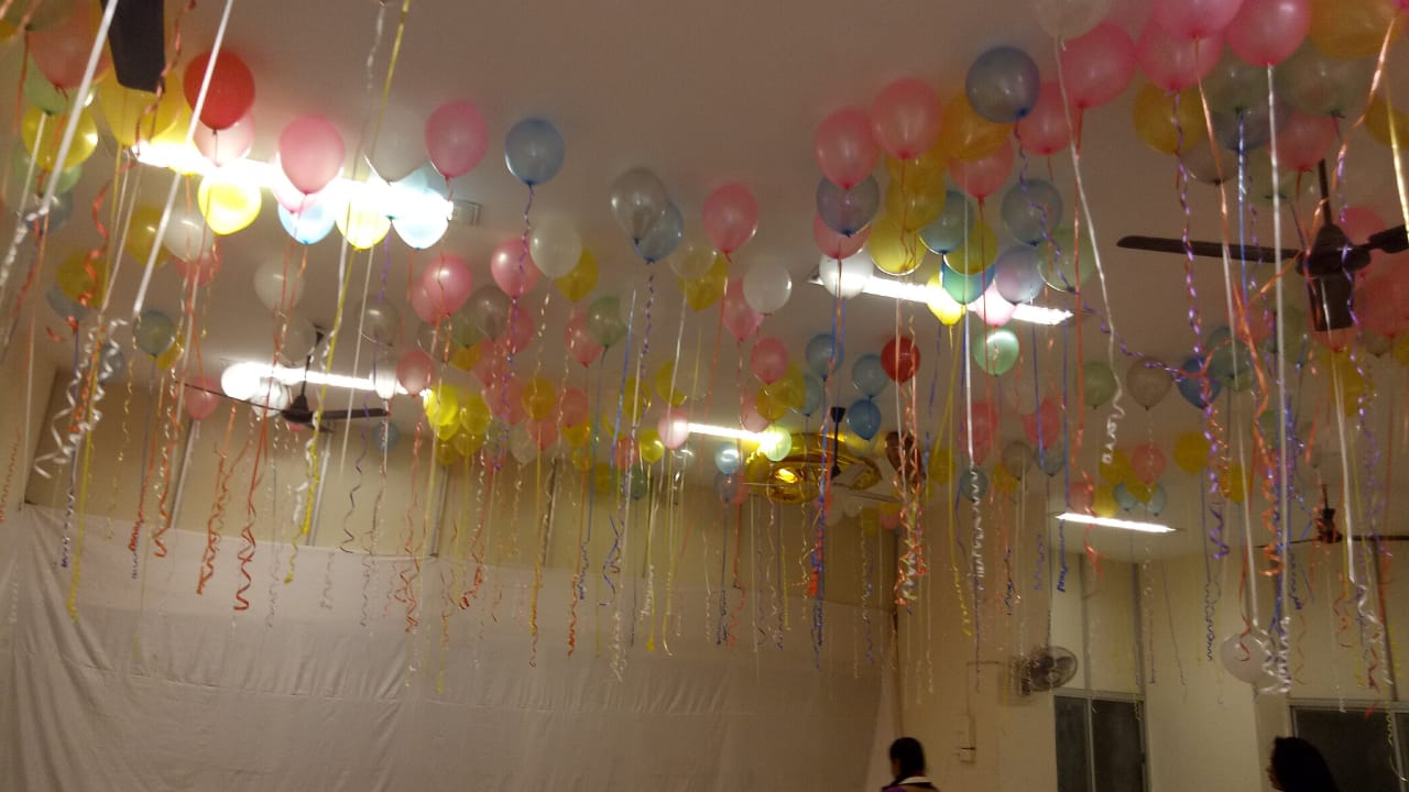 gas balloon decoration