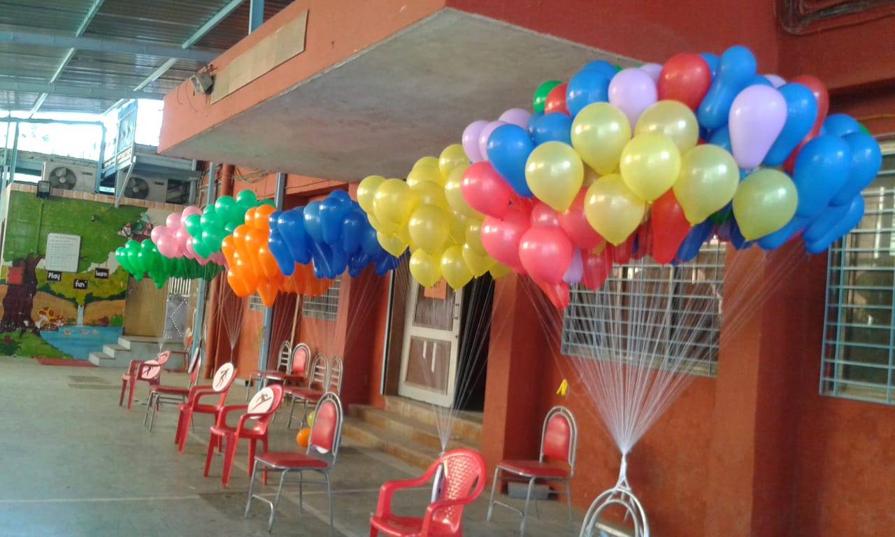 helium gas balloon decoration
