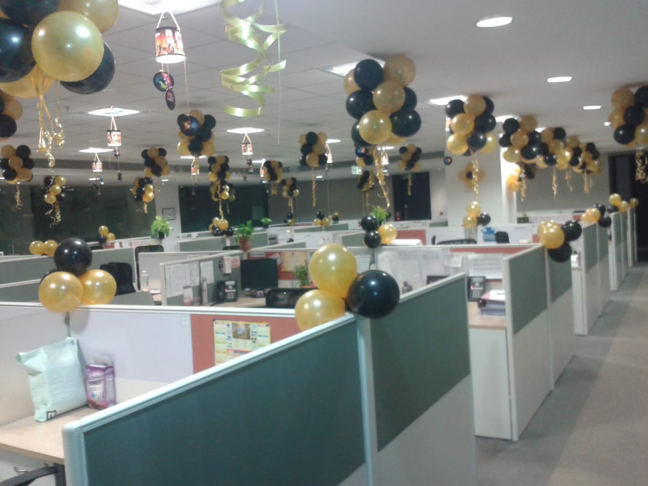 Balloon Decoration for corporate Party